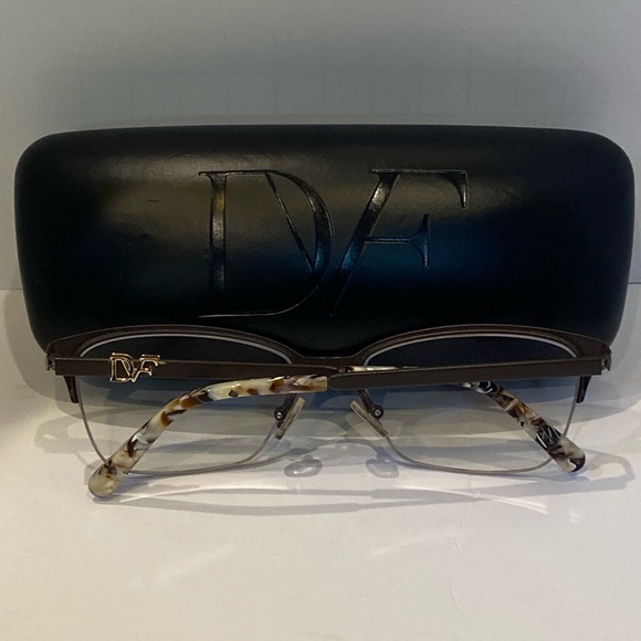 Diane von Furstenberg Eyeglasses Glasses Frames + Case Brown Size 52-17-135 EUC - Picture 5 of 9